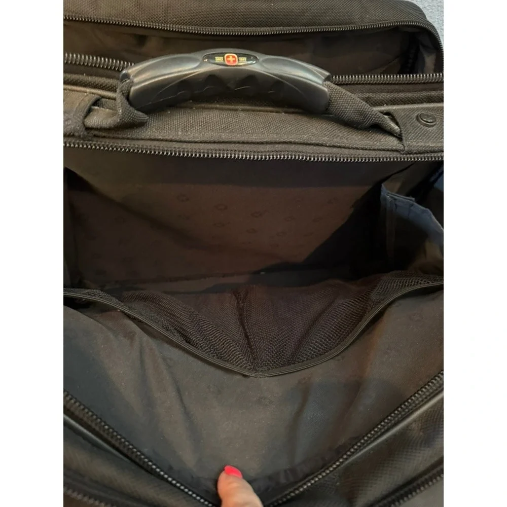SwissGear rolling laptop